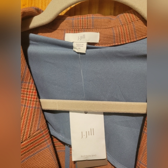 J. Jill Checkered Blazer in Rust and Blue - Picture 4 of 9